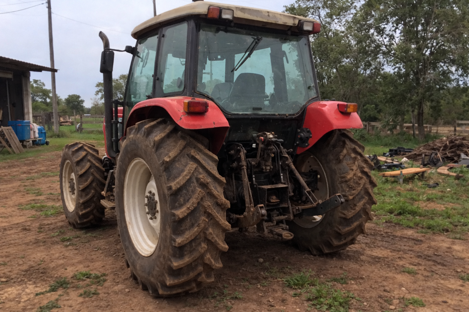 Trator Agrícola 75HP 4x4 Turbo Diesel – Série CampoPro 750 - Imagem 2